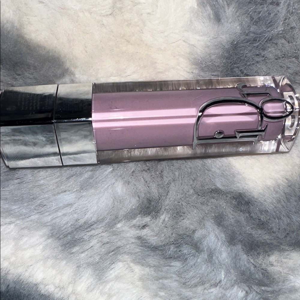 Dior Addict Lip Maximizer in 063 Pink Lilac NEW - Picture 2 of 2